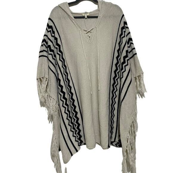 Kori America Cream Western Knit Sweater Poncho Size M/L Fringe Aztec Pattern - Picture 1 of 14